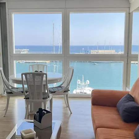 Frente Al Puerto By El Conserje Dénia